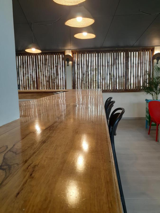 Residence Bertille Abidjan Cocody Екстер'єр фото
