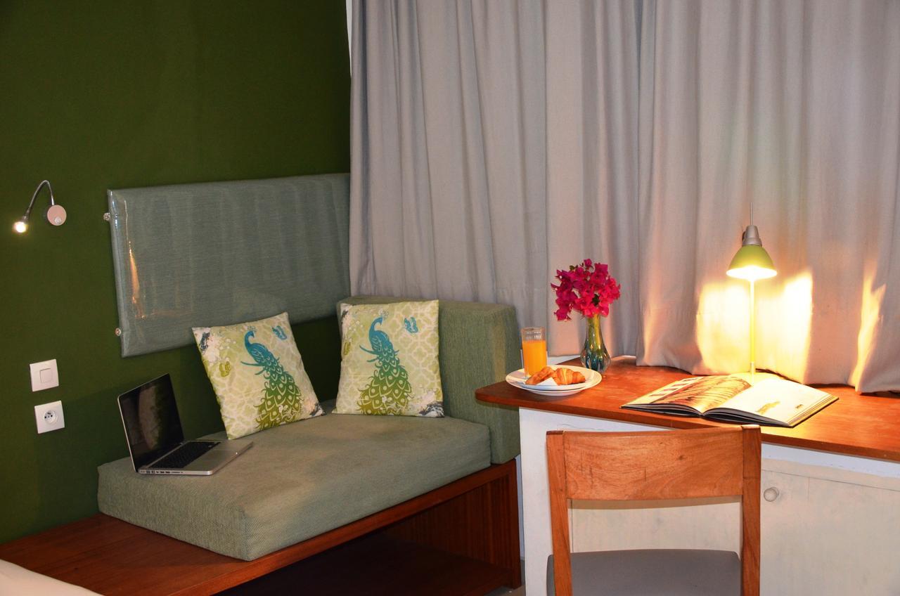 Residence Bertille Abidjan Cocody Екстер'єр фото