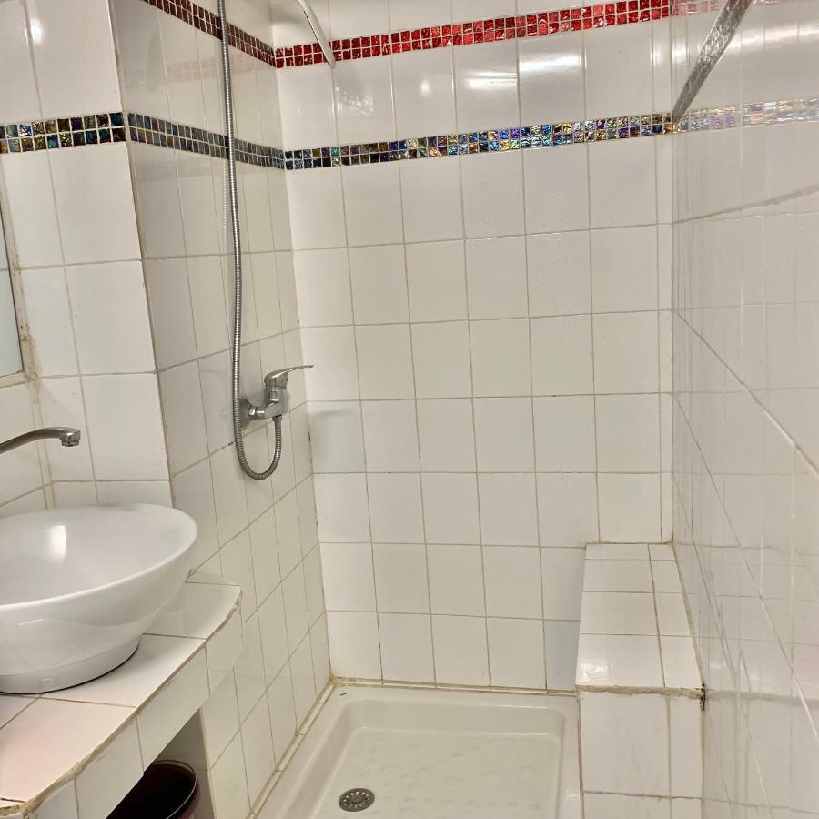 Residence Bertille Abidjan Cocody Екстер'єр фото