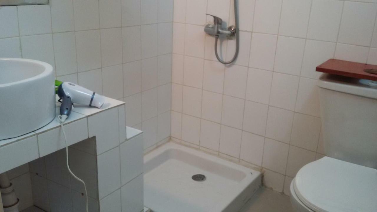 Residence Bertille Abidjan Cocody Екстер'єр фото